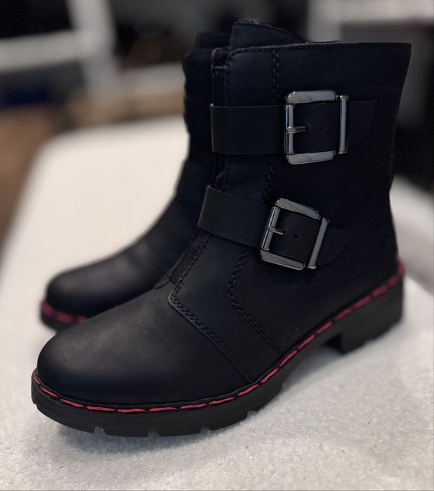 Buty damskie Botki Kozaki Czarne Ocieplane Rieker rozm. 39