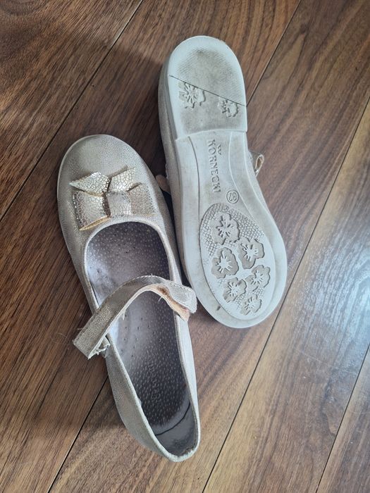 Balerinki dla dziewczynki kornecki r. 32