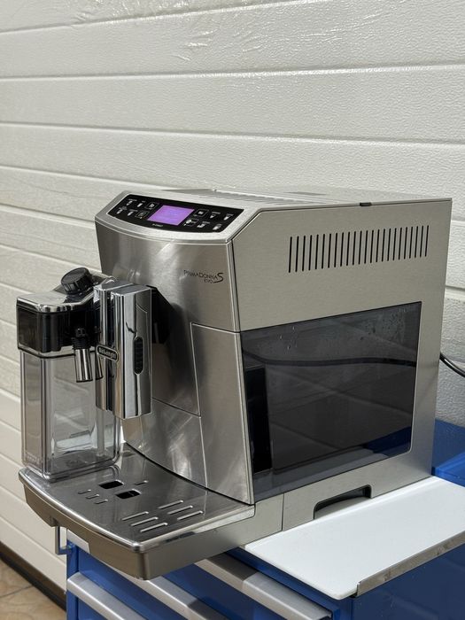 Кавомашина Delonghi Primadonna S Evo Делонгі Делонжі