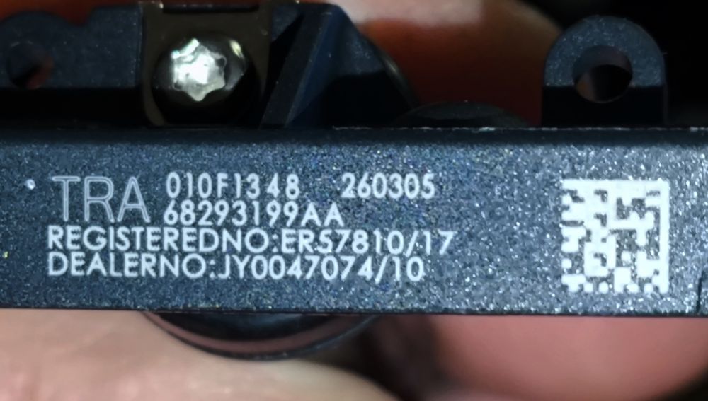 Датчик тиску давления в шинах RAM  68293199AA  68293199АА 68507512AA  68507512АА

433MHz

433MHz