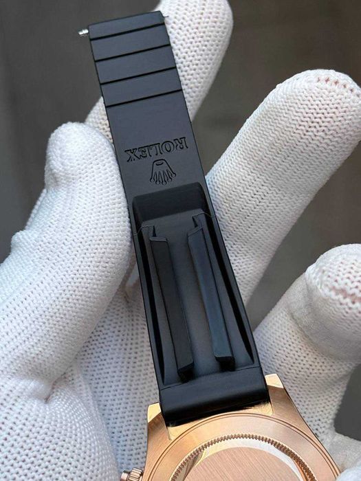 Швейцарські годинники Rolex Cosmograph Daytona 40mm Everose Gold