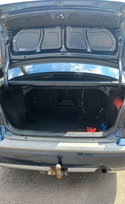 Продаж Mazda 626 седан