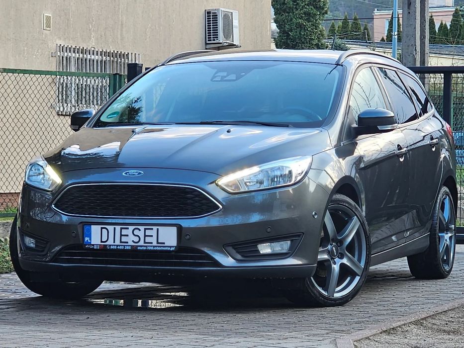 Ford Focus Titanium | navi | grz. fotele | grz. kierownica | ALU 18 | 2x koła