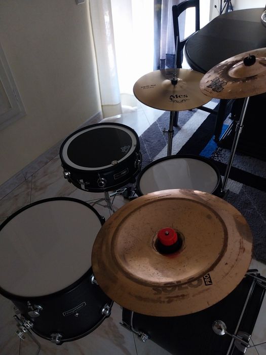 Vendo bateria como nova
