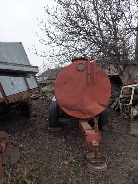 Бочка 3 куба  емкисть