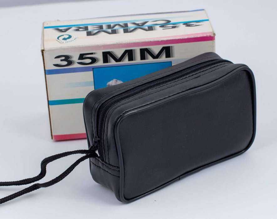Camera analogica, de rolo, NOVA, na caixa