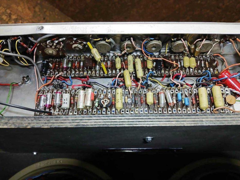 Amplificador Vox AC30 Top Boost decada 70