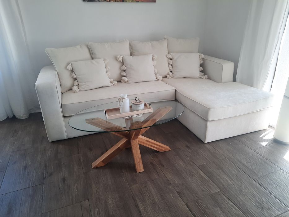 Narożnik tapicerowany 235 x 155. Angielskie  komponenty