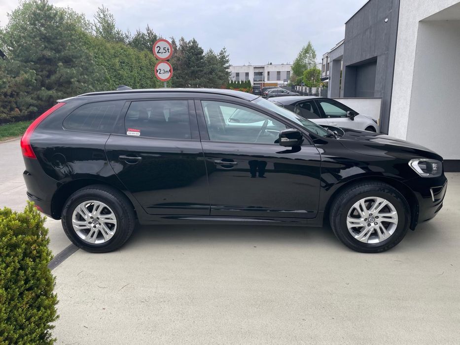 Volvo XC60 2.0d 150KM Lifting webasto Manual