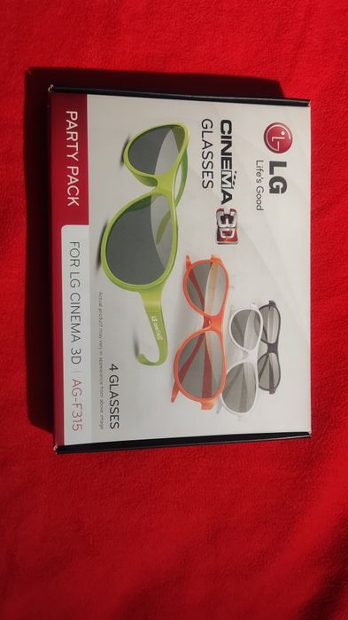 4 pary okulary 3D z firmy LG AG-F315 orginalne pudelko ze ściereczką