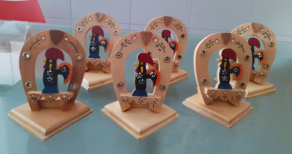 Lembranças / souvenirs,  em madeira de Portugal.  Miniaturas!
