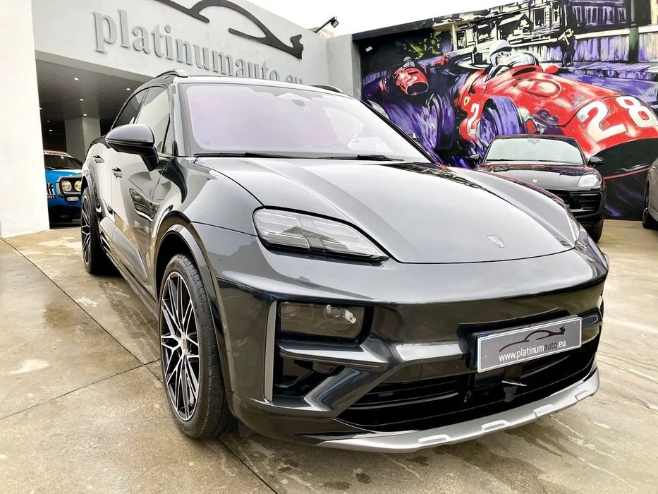 Porsche Macan Electric Turbo