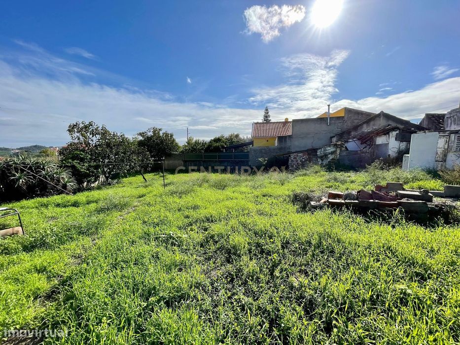 Terreno Urbano Em Santarém — Achete, Azoia De Baixo E Póvoa De Santarém, Santarém
