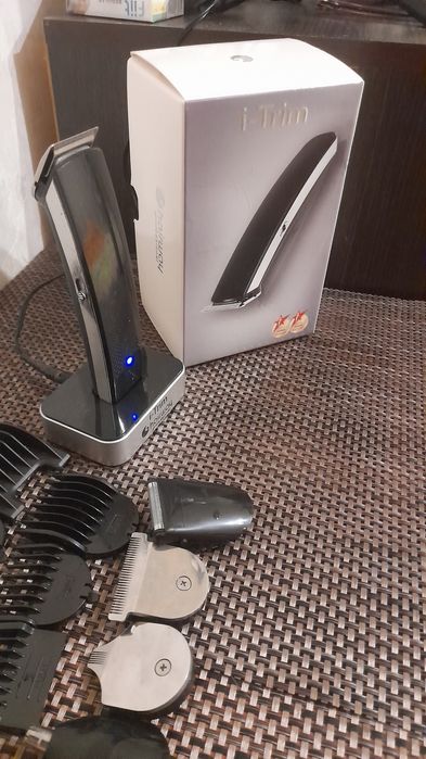 Профессиональные беспроводные триммери 2 шт в наличии