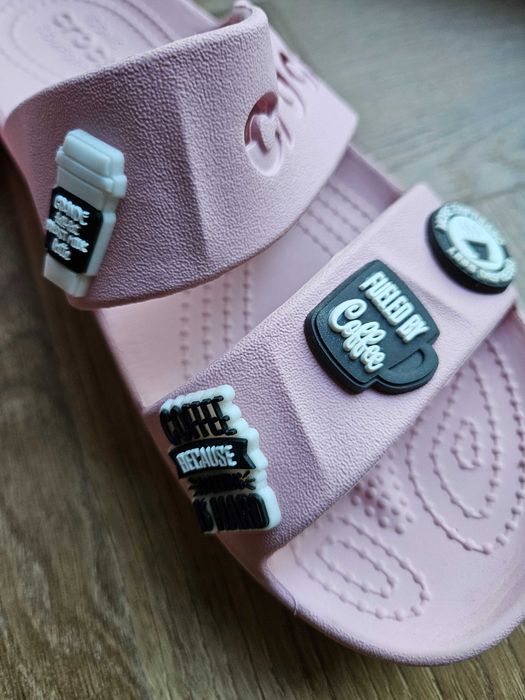 Klapki różowe damskie Crocs Baya Platform Sandal 39-40