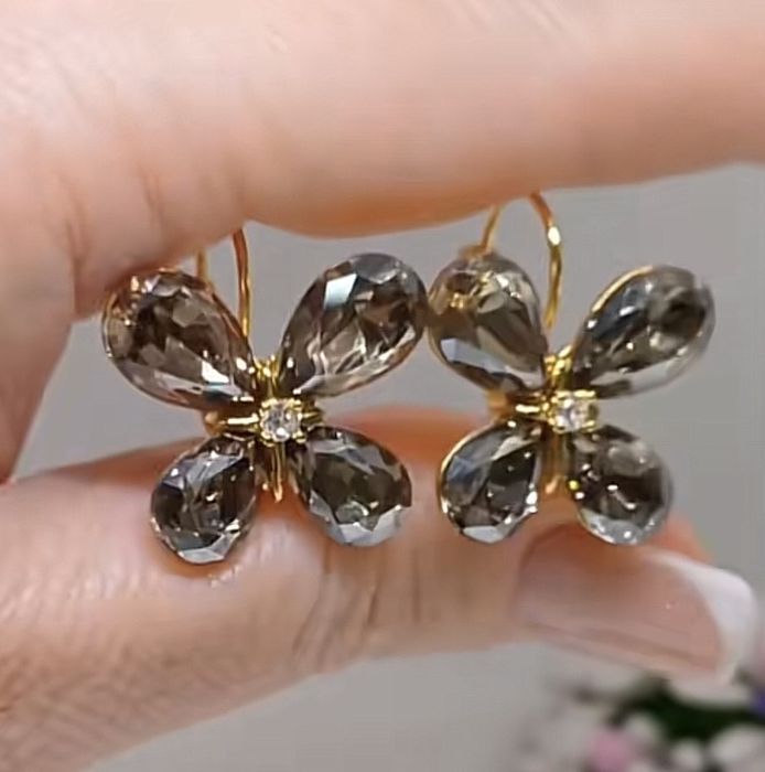 Серьги с кристалами Сваровски