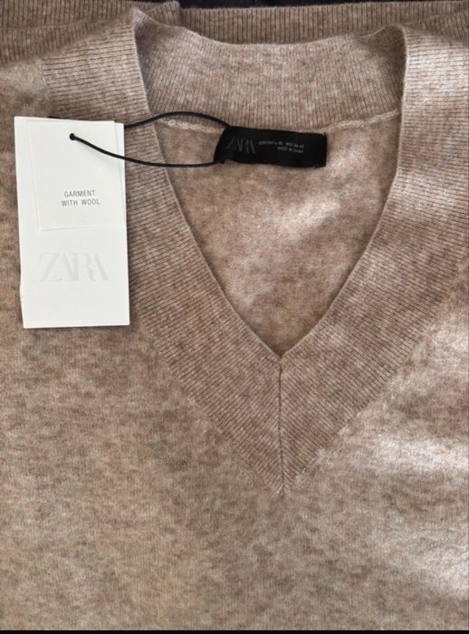 Sweter z wełną/oversize/dekolt V/Zara