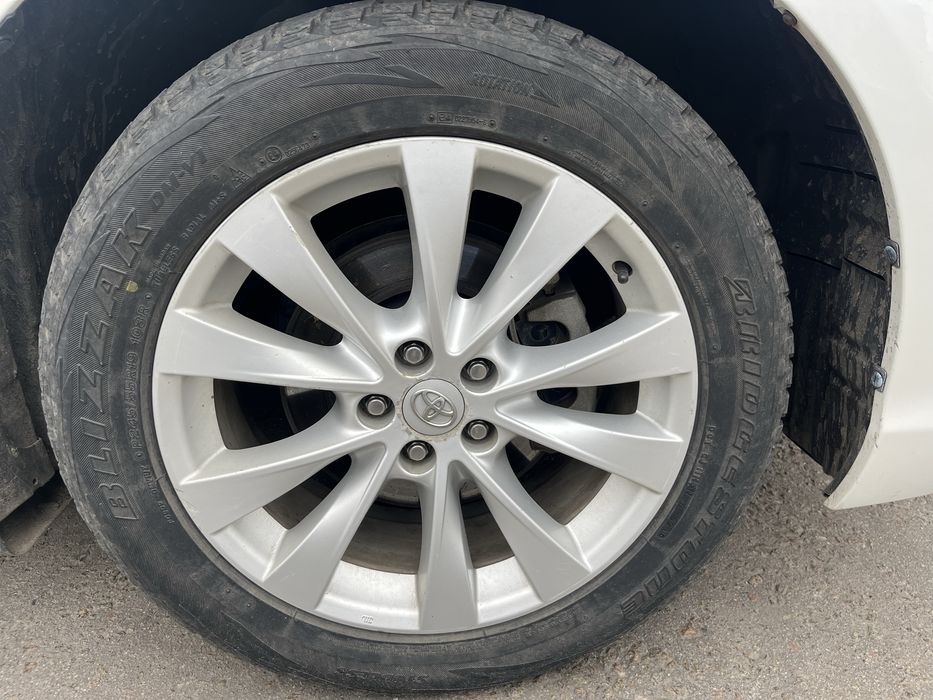 Bridgestone 245/55R19