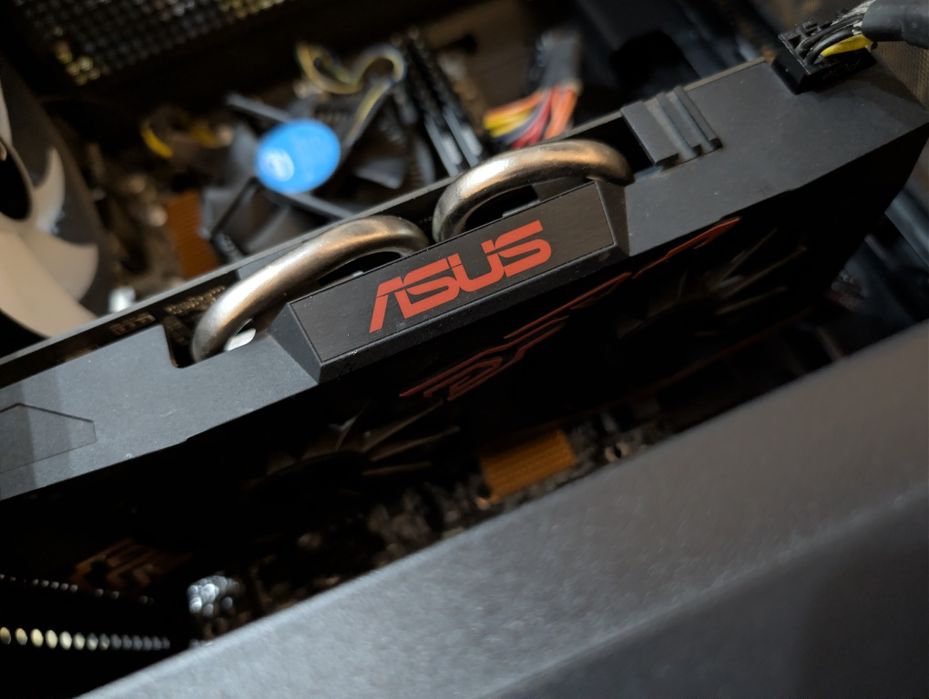 Nowy Komputer gamingowy  Intel 6 / rx 570 / dla gracza