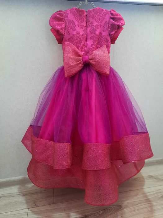 Святкова дитяча сукня