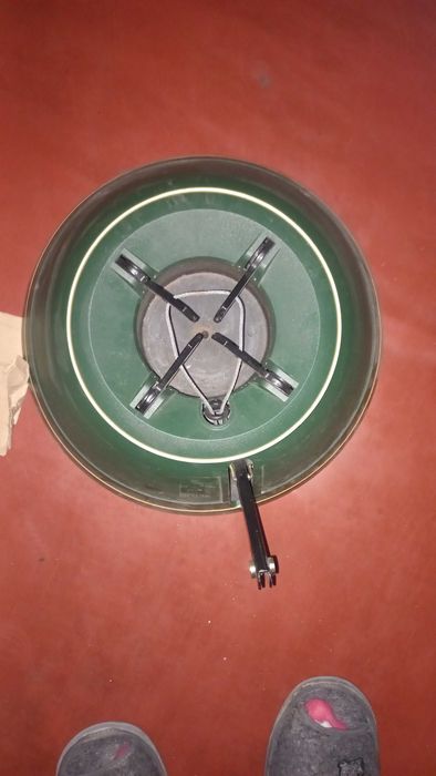 Тримач  ялинки. Німеччина.