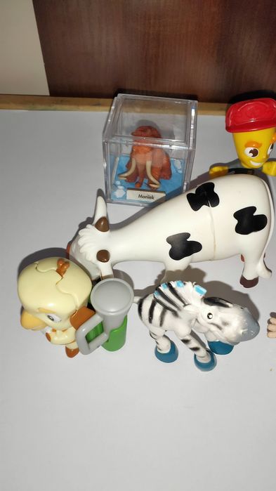 Zestaw figurek McDonald różności drobiazgi