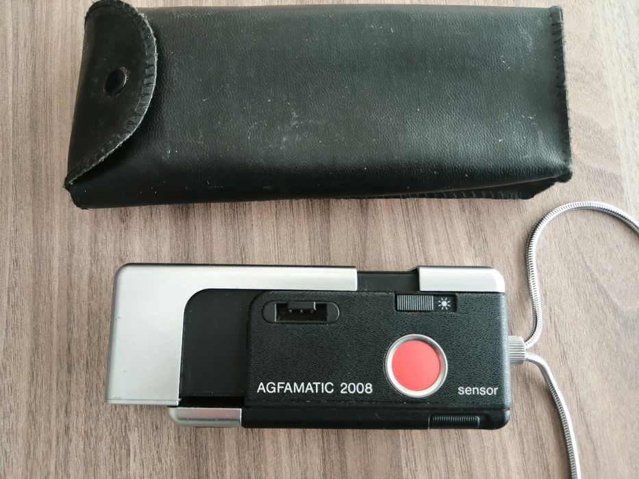 Máquina fotográfica vintage  AGFAMATIC 2008