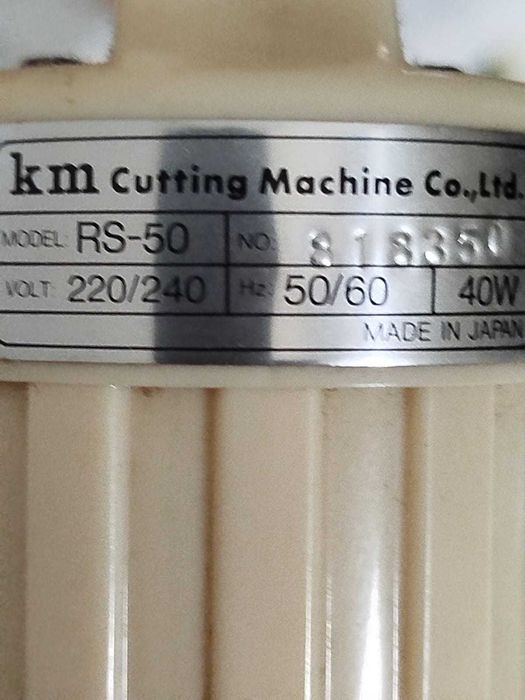Máquina de Corte Elétrica de Tecidos KM RS-50-Japão-Excelente Estado