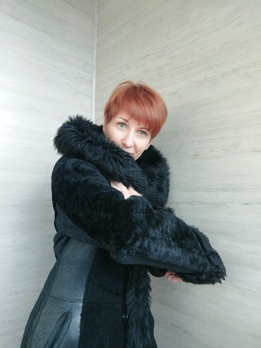 Продам  довгу дублянку