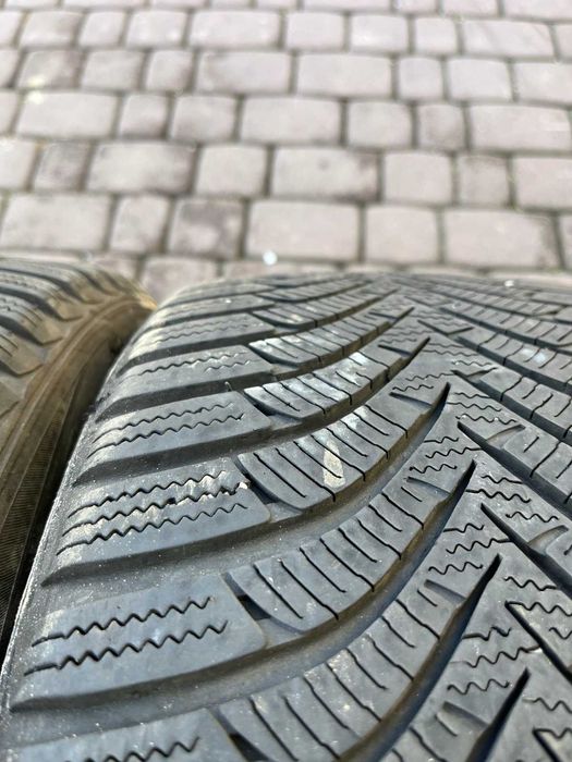 Opony Hankook Winter Icept RS2 225/45/17 94 V ROK 2022