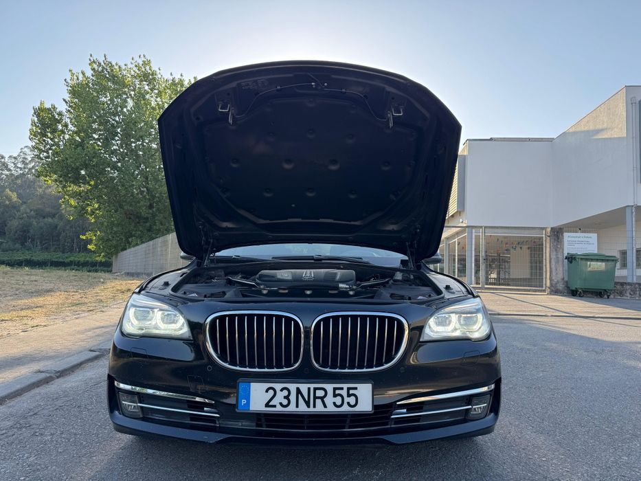 BMW 740D 3.0 313cv