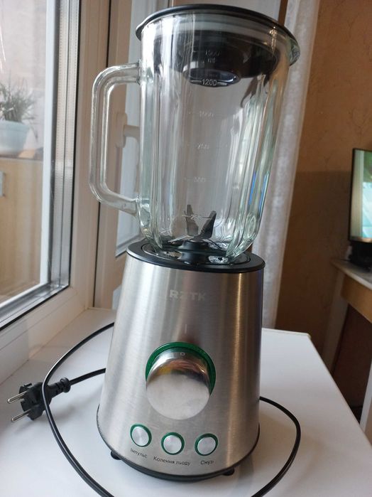 Блендер RZTK TB 1600Вт