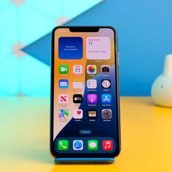 Смартфон Apple iPhone Xs Max 512GB Silver (159205) Б/У З ГАРАНТІЄЮ