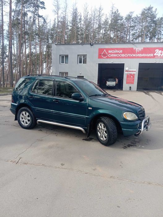 Продам Мерседес ML320