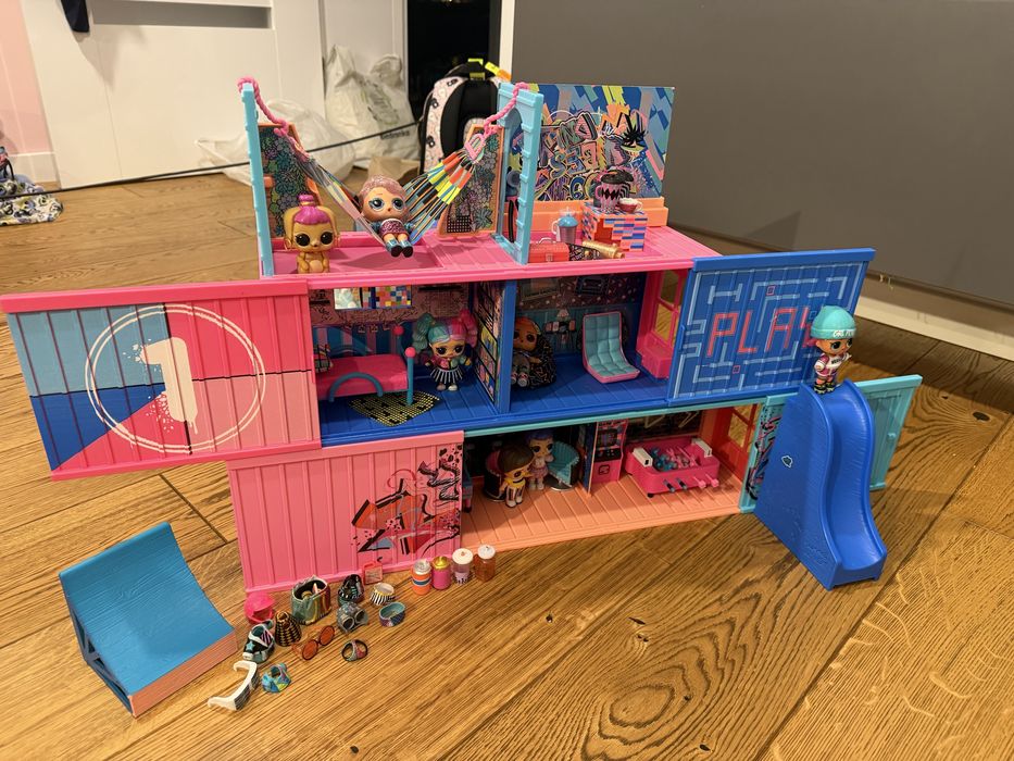 Domek/garaż LOL Surprise