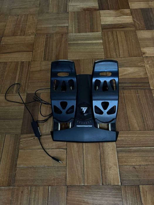 Thrustmaster TCA Captain Pack Airbus + Pedais