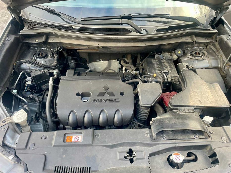 Mitsubishi Outlander 2016 2.4