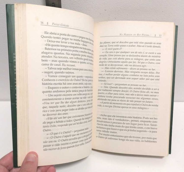 Na Margem do Rio Piedra Eu Sentei e Chorei, de Paulo Coelho