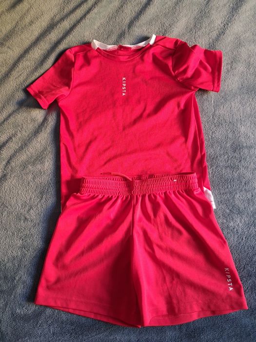 Komplet sportowy dziecięcy Kipsta 116