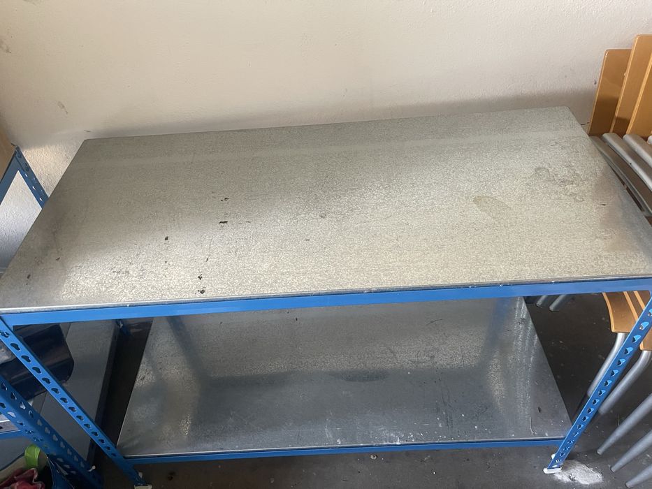 Material de cozinha e outro