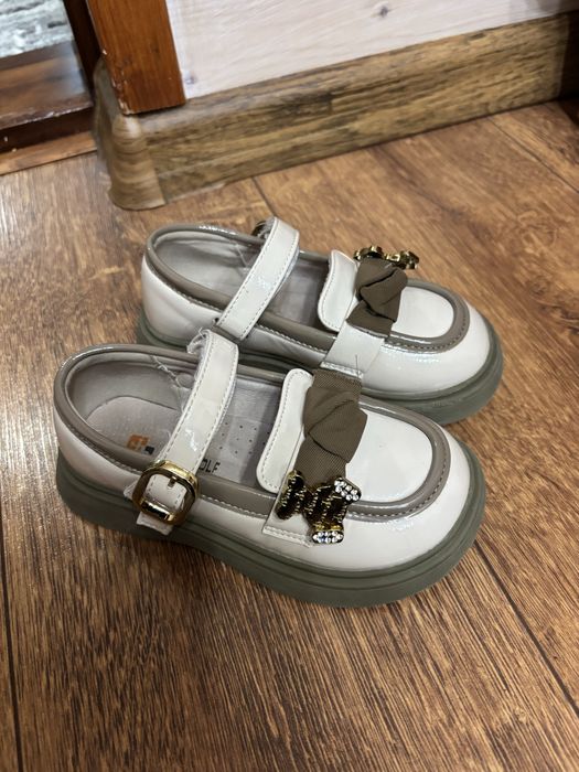 Туфлі, мешти для дівчинки розмір 26