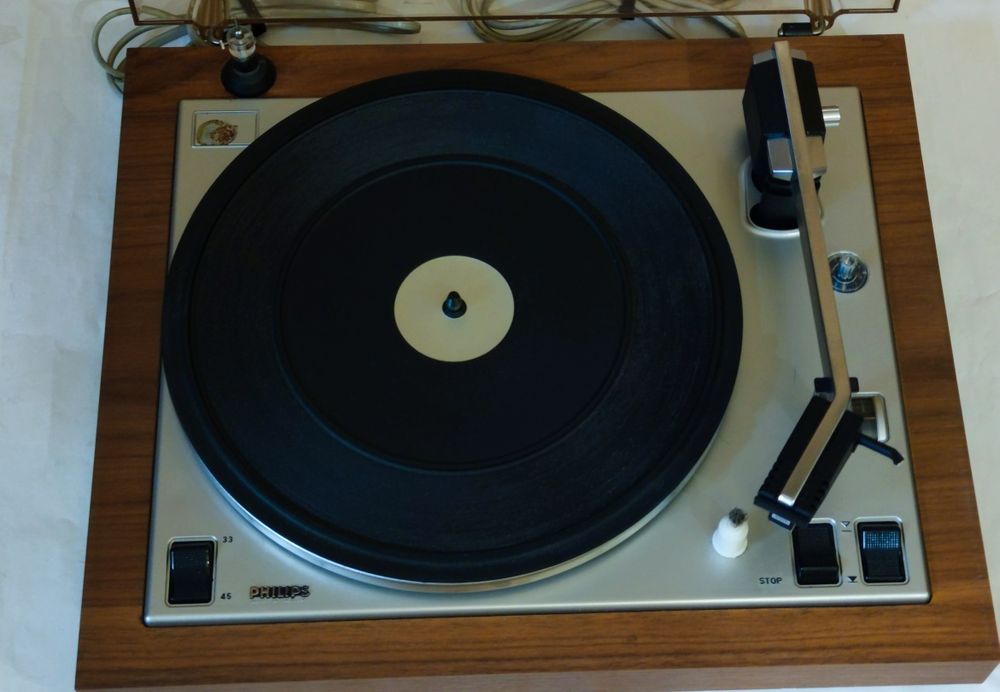Gramofon Vintage Philips GA427
