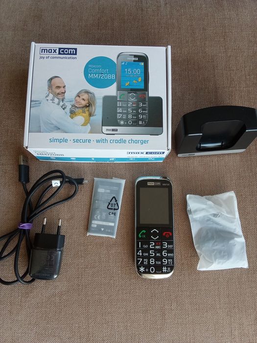 MaxCom telefon dla seniora