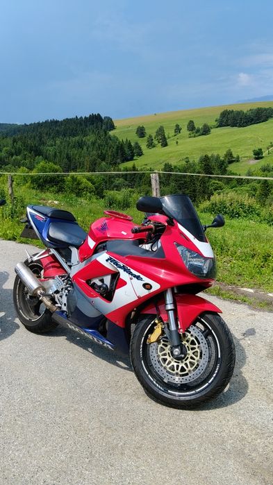 Honda CBR 929 fireblade 2001r