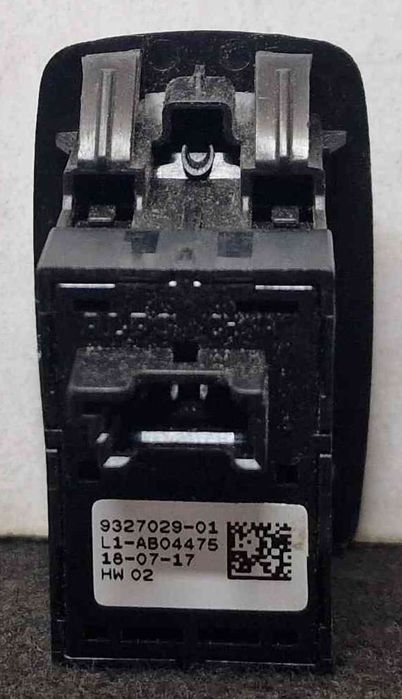 Botão / Interruptor de Abertura da Mala 96FB15000 - BMW X3