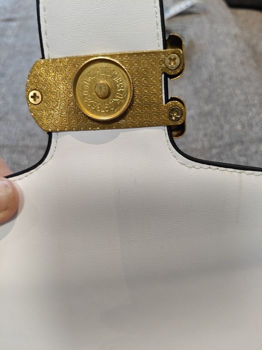 Elegancka biała torebka