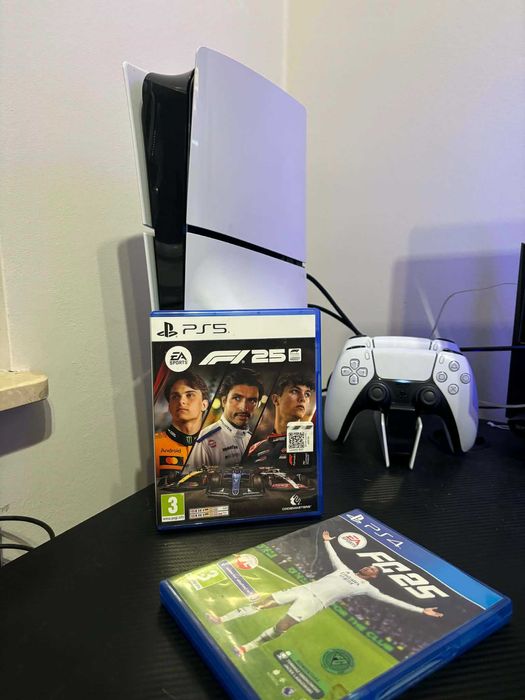 Konsola Playstation 5 Slim + 2 pady + subskrypcja PS EXTRA na rok!