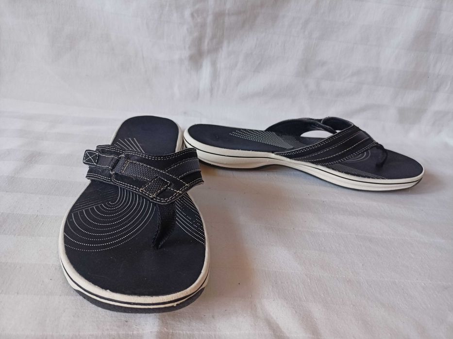 Clarks roz. 42 - dł. wkł. 27,5 cm