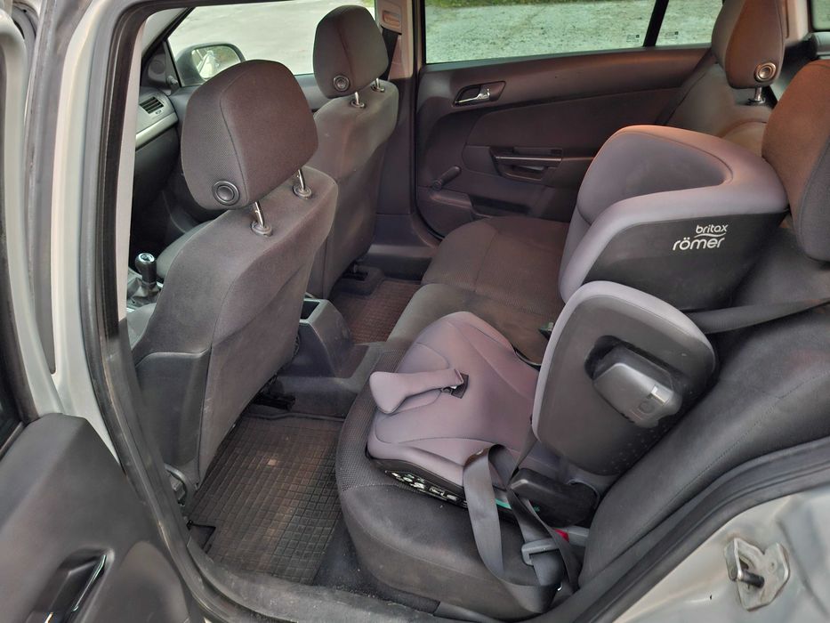 Opel Astra H kombi 1.7 CDTI