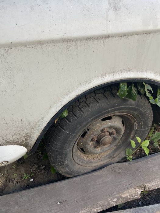 Продам москвич пиріжок